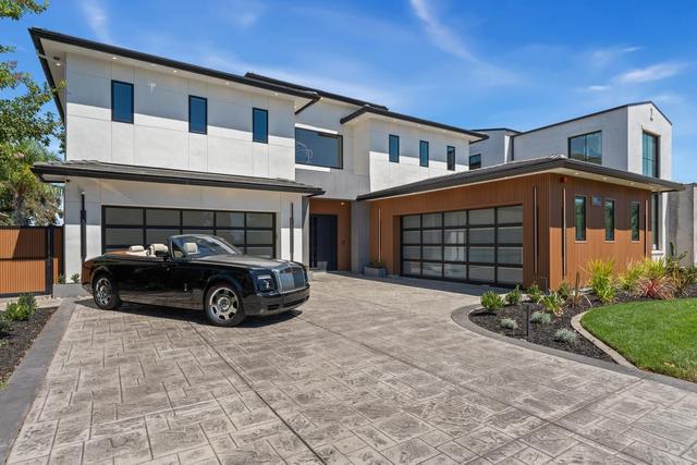 Exterior and front entry, photo 1 of 107